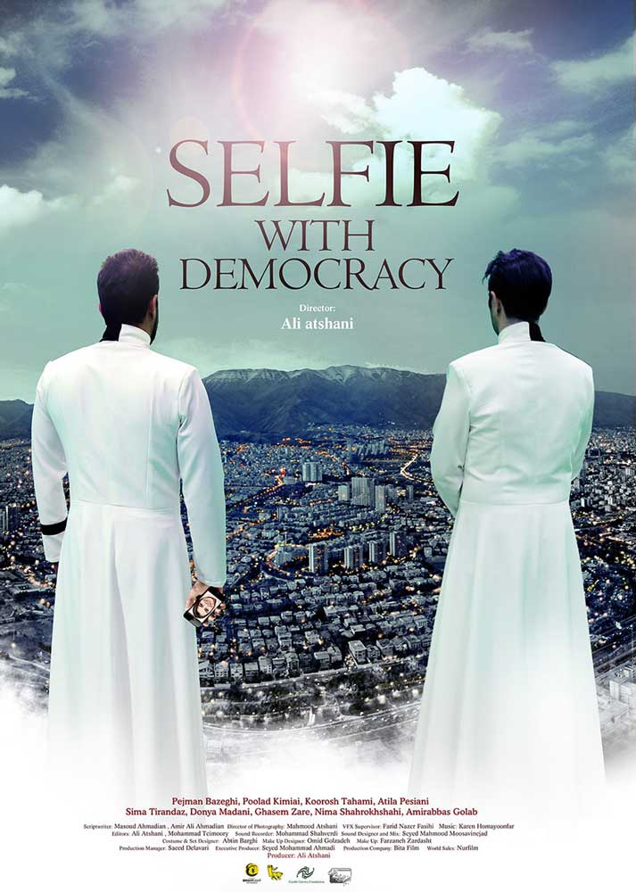 دانلود فیلم سلفی با دموکراسی